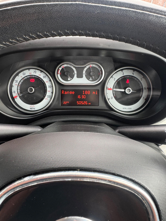 Fiat 500L Pop Star White #21