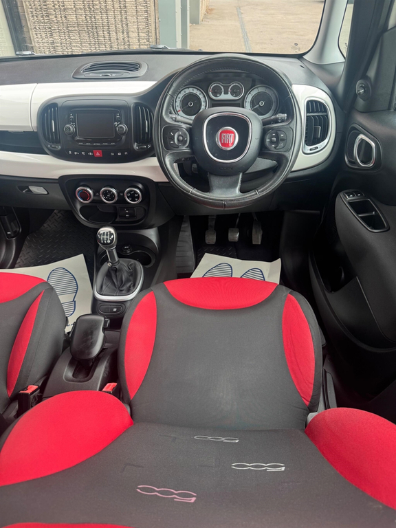 Fiat 500L Pop Star White #13