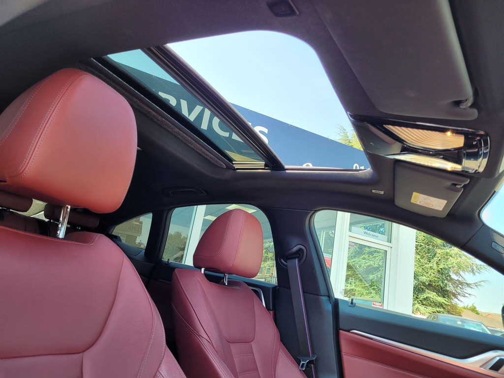 BMW i4 40 83.9Kwh M Sport Gran Coupe Edrive Black
