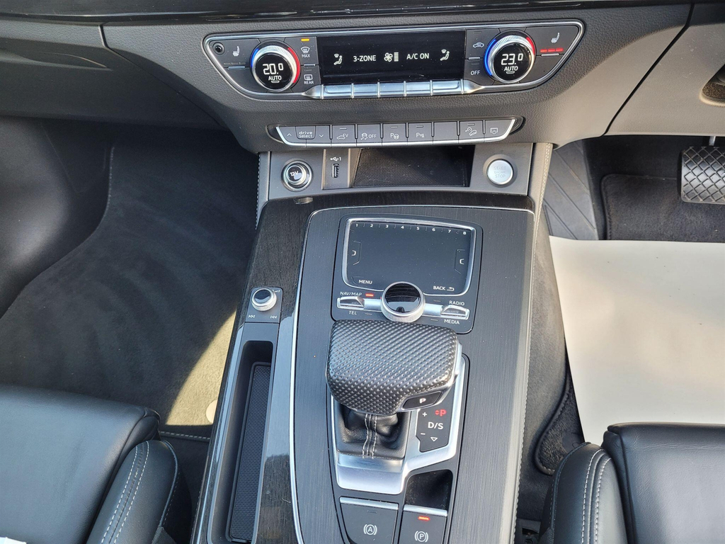 Audi Q5 Competition 55 Tfsi E Quattro 367 Ps S Tronic Grey #24