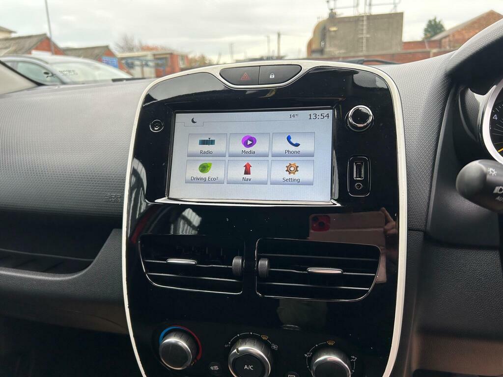 Renault Clio Clio Hatchback Blue #15