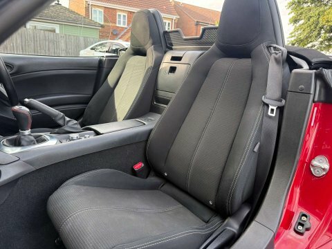 Fiat 124 Spider Convertible 1.4 Multiair Lusso Euro 6 201818 Brown #56