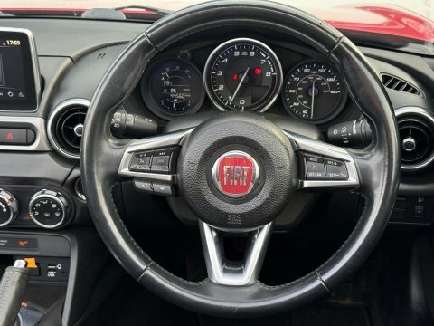 Fiat 124 Spider Convertible 1.4 Multiair Lusso Euro 6 201818 Brown #59