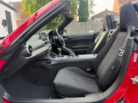 Fiat 124 Spider Convertible 1.4 Multiair Lusso Euro 6 201818 Brown #55