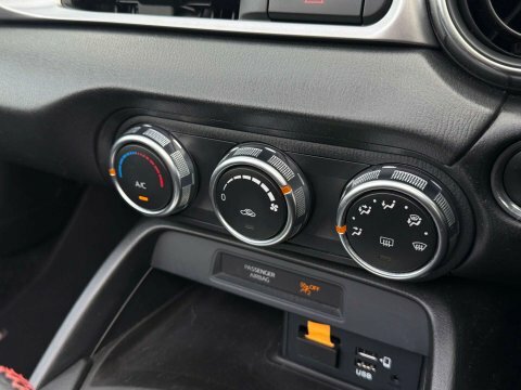 Fiat 124 Spider Convertible 1.4 Multiair Lusso Euro 6 201818 Brown #63