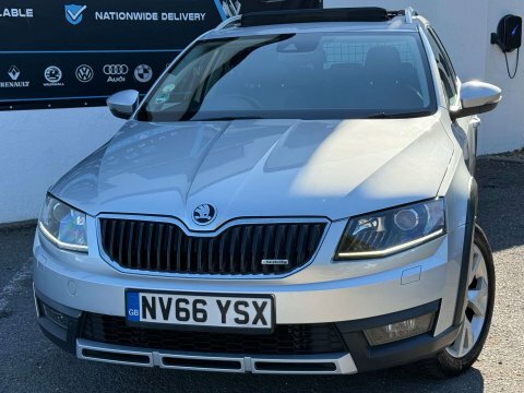 Skoda Octavia 2.0 Tdi Scout NV66YSX Silver #5