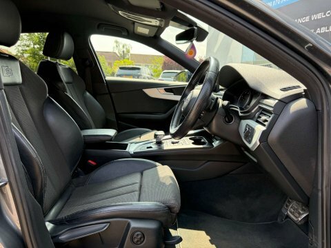 Audi A4 2.0 Tdi Ultra Se 148 Bhp Red #46