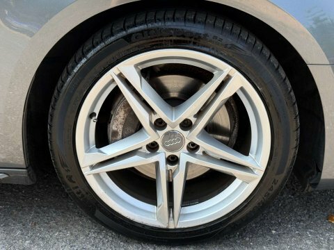 Audi A4 2.0 Tdi Ultra Se 148 Bhp Red #42