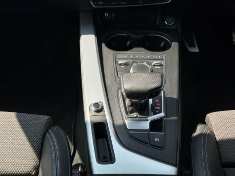 Audi A4 2.0 Tdi Ultra Se 148 Bhp Red #58