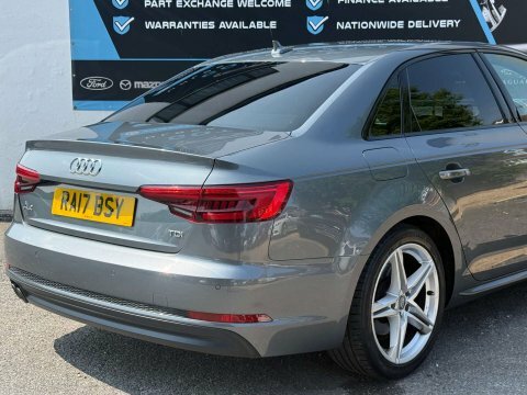 Audi A4 2.0 Tdi Ultra Se 148 Bhp Red #29