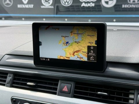 Audi A4 2.0 Tdi Ultra Se 148 Bhp Red #84
