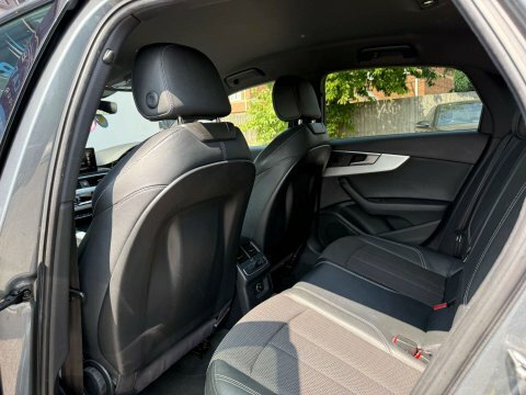 Audi A4 2.0 Tdi Ultra Se 148 Bhp Red #51