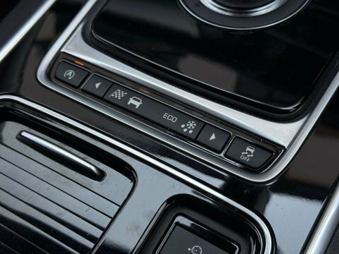 Jaguar XF  Black #85