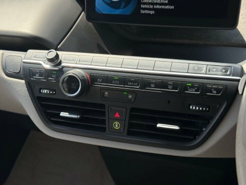 BMW i3 125Kw Loft Interior World Silver #93