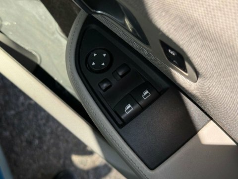 BMW i3 125Kw Loft Interior World Silver #75