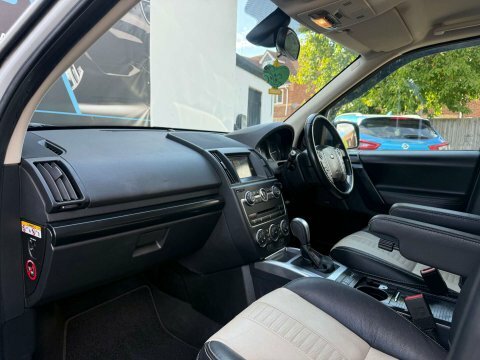Land Rover Freelander 2 Estate Sd4 Metropolis 2014 Grey #57