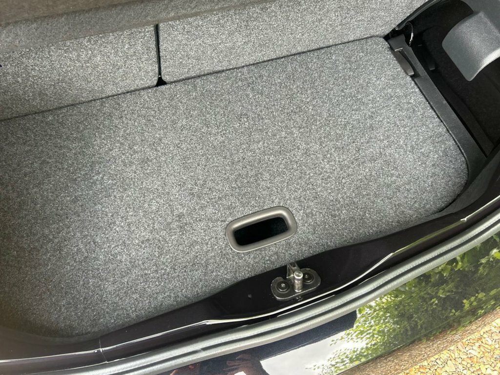 Volkswagen Up 1.0 Up Beats Hatchback Euro 6 Grey #78