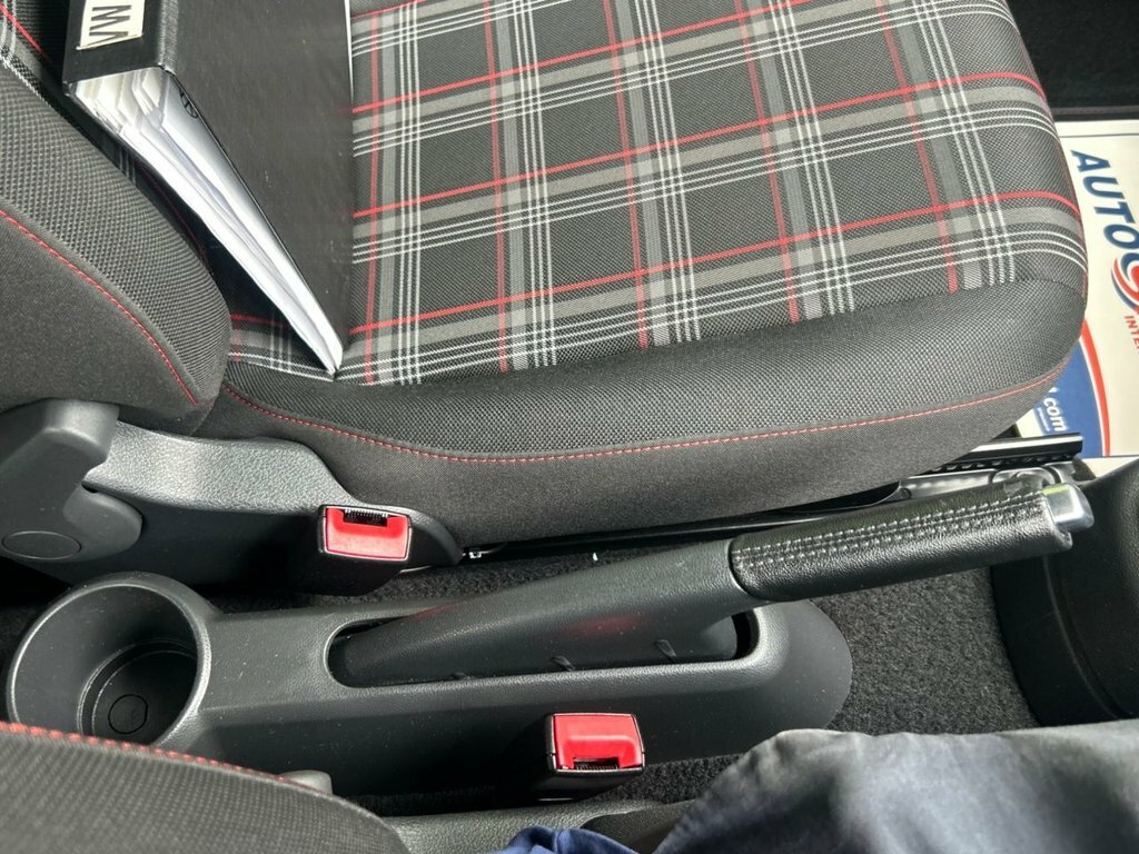 Volkswagen Up 1.0 Up Beats Hatchback Euro 6 Grey #22