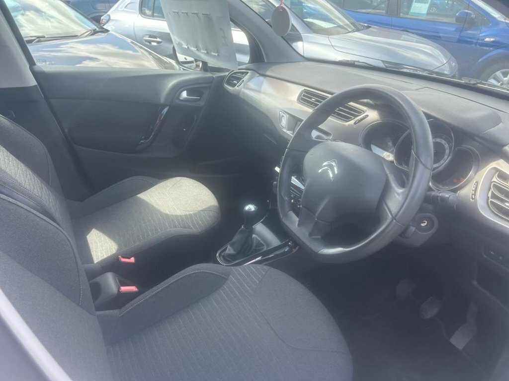 Citroen C3 1.0 Puretech Edition Hatchback E White #4