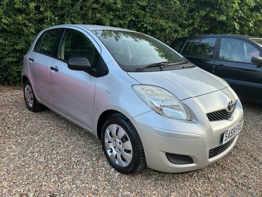 Toyota Yaris 1.0 Vvt-i T2 Hatchback Euro 4 6 Silver
