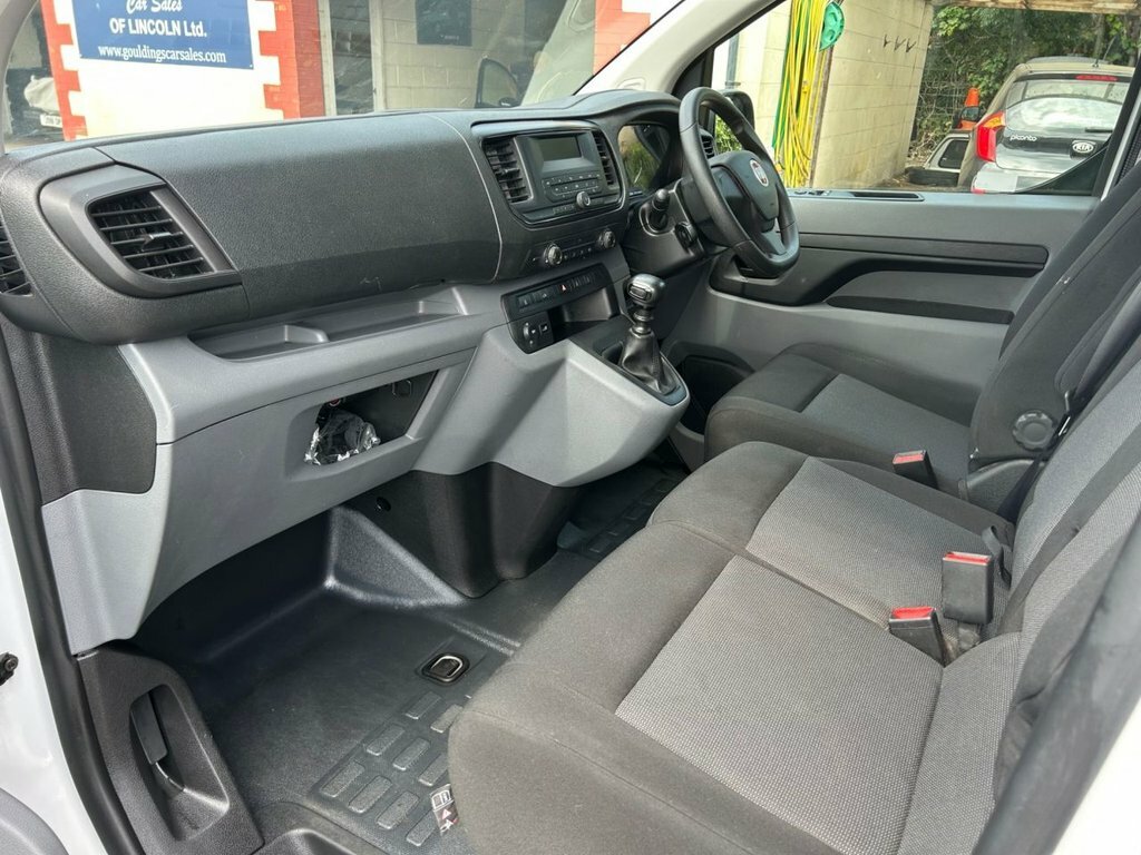 Fiat Scudo 1.5 Multijet Tecnico Panel Van 6Dr L White #5