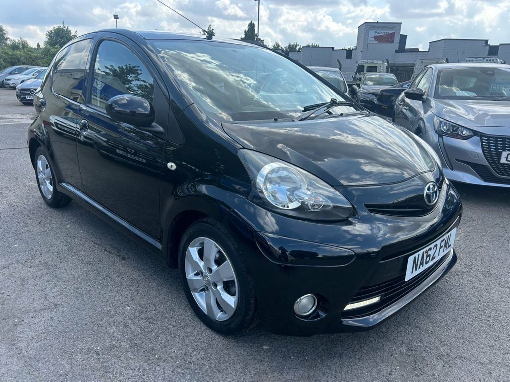 Toyota Aygo 1.0 Vvt-i Fire Hatchback Euro 5 Black