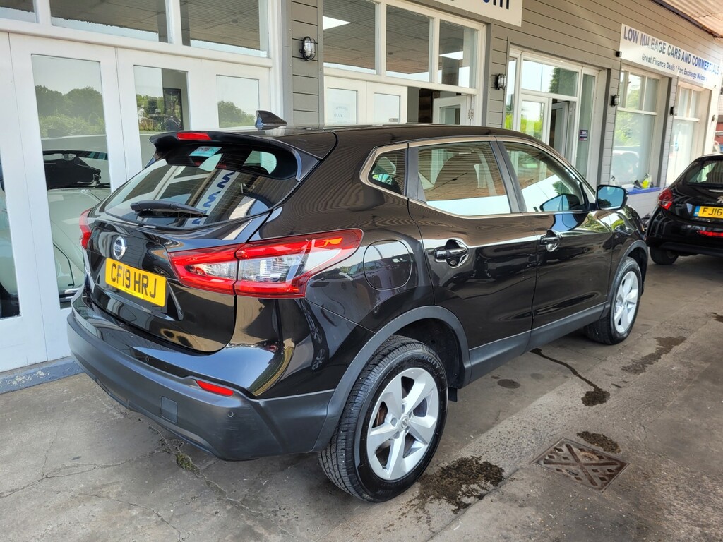 Nissan Qashqai Suv 1.5 Dci Acenta Premium 201919 CF19HRJ Black #4