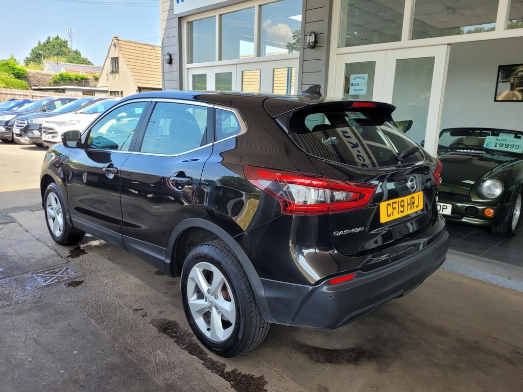 Nissan Qashqai Suv 1.5 Dci Acenta Premium 201919 CF19HRJ Black #2