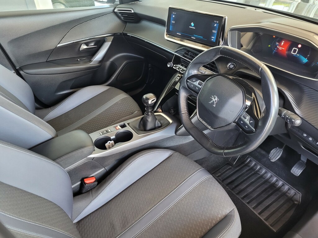 Peugeot 2008 1.2 Puretech Active Orange #10