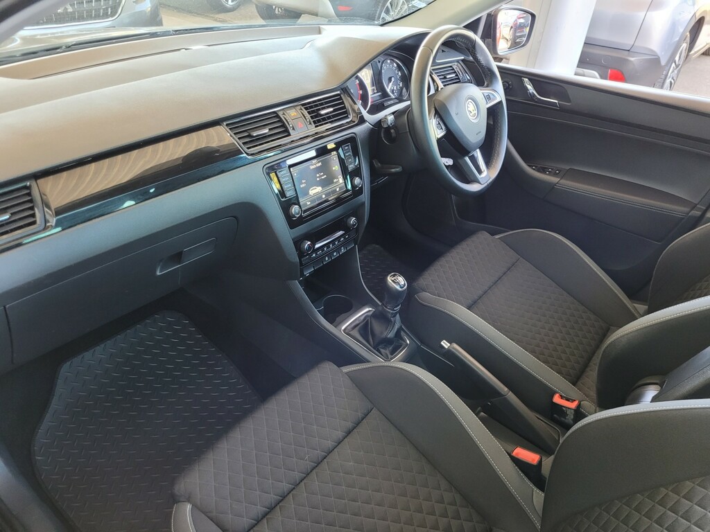 Skoda Rapid Spaceback 1.0 Tsi 110 Se Sport #15
