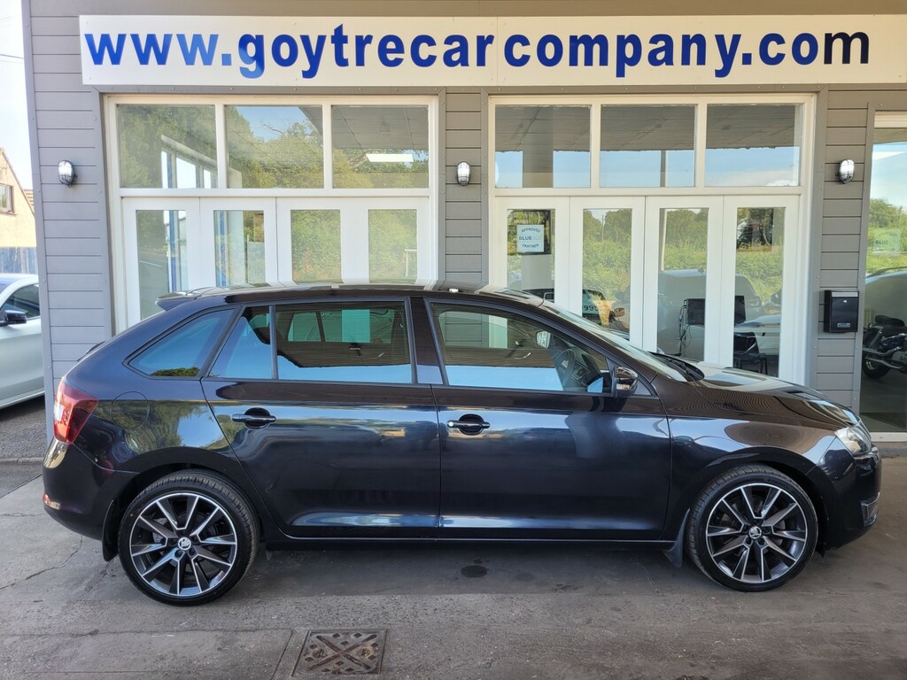 Skoda Rapid Spaceback 1.2 Tsi Se Sport Black #5