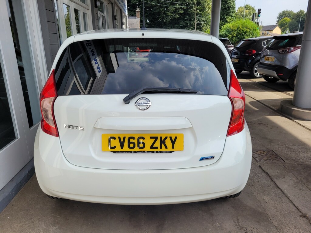Nissan Note 1.5 Dci Acenta Premium White #4