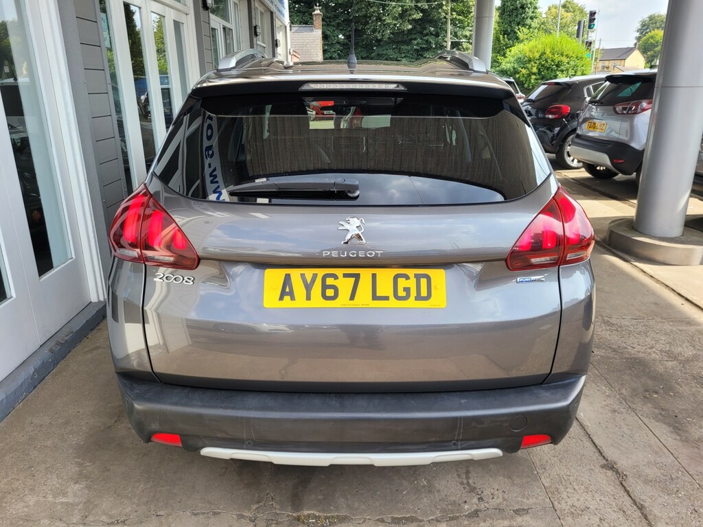 Peugeot 2008 1.2 Puretech Allure Grey #4