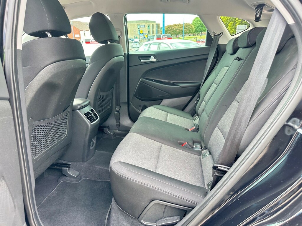 Hyundai Tucson 1.6 Gdi Blue Drive Se Nav Red #14