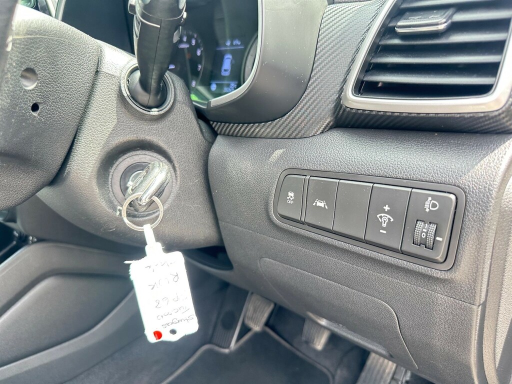 Hyundai Tucson 1.6 Gdi Blue Drive Se Nav Red #36