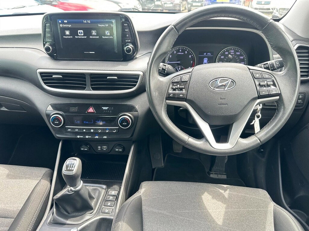 Hyundai Tucson 1.6 Gdi Blue Drive Se Nav Red #16