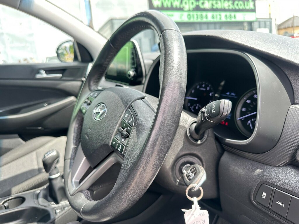 Hyundai Tucson 1.6 Gdi Blue Drive Se Nav Red #12