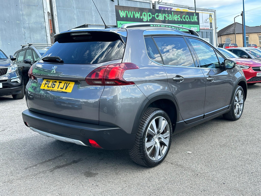 Peugeot 2008 1.6 Bluehdi 100 Allure Black #7