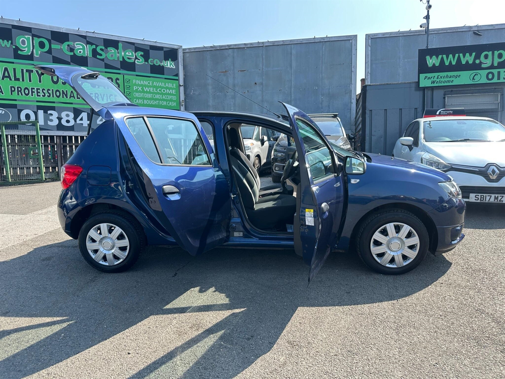 Dacia Sandero 0.9 Ambiance Tce 90 Bhp 1 Owner -0 Tax White #38