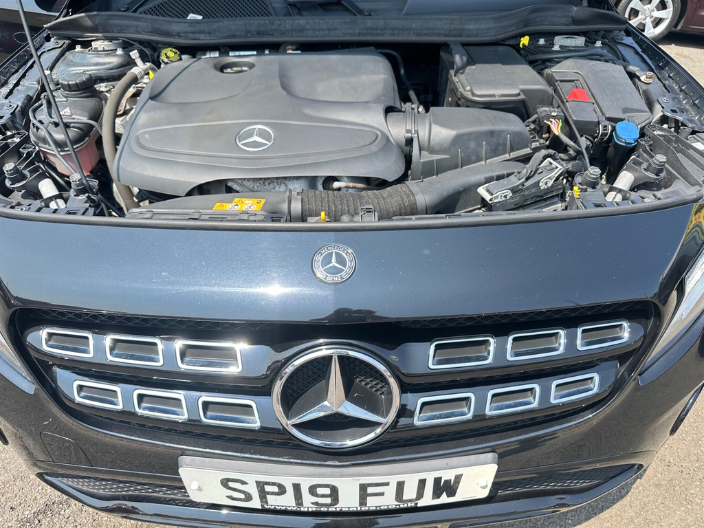 Mercedes-Benz GLA Class Black #49