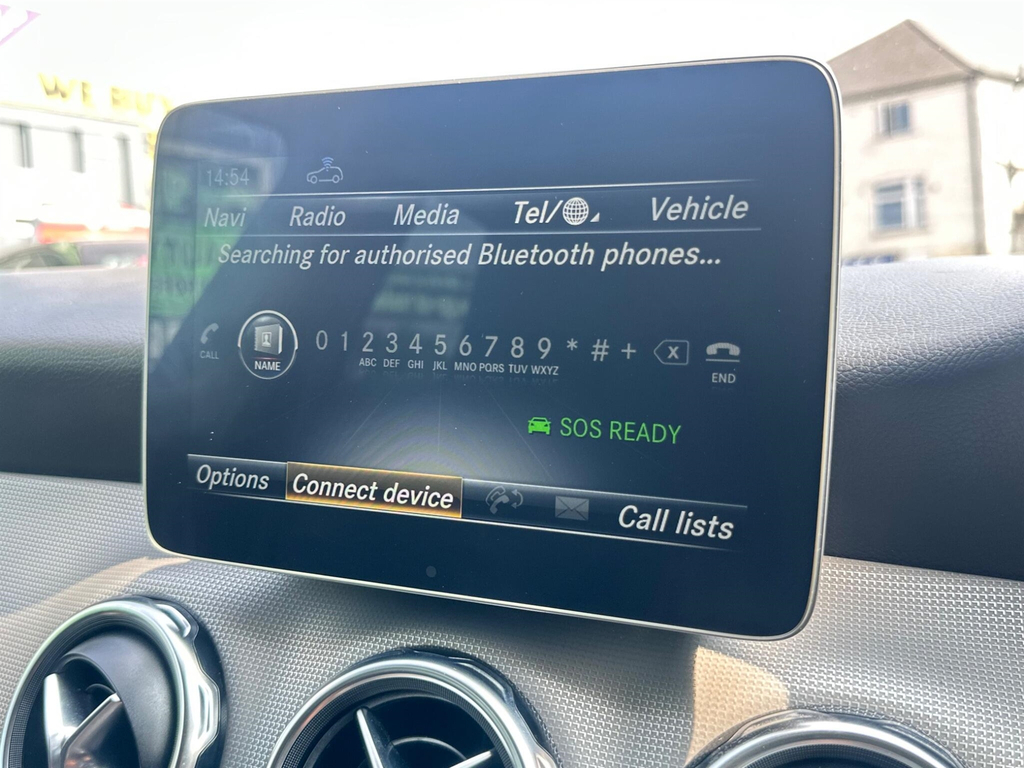 Mercedes-Benz GLA Class Black #32