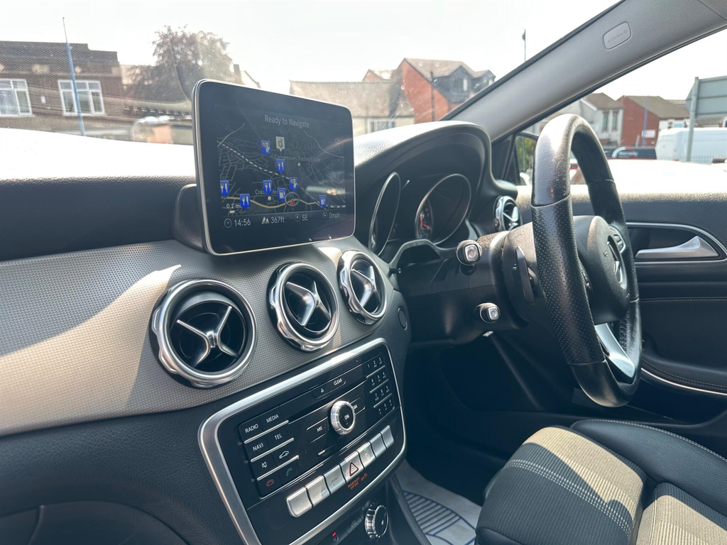 Mercedes-Benz GLA Class Black #13