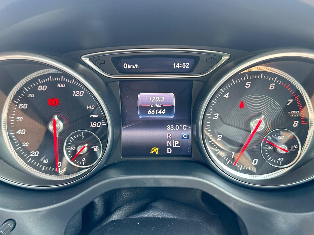 Mercedes-Benz GLA Class Black #11