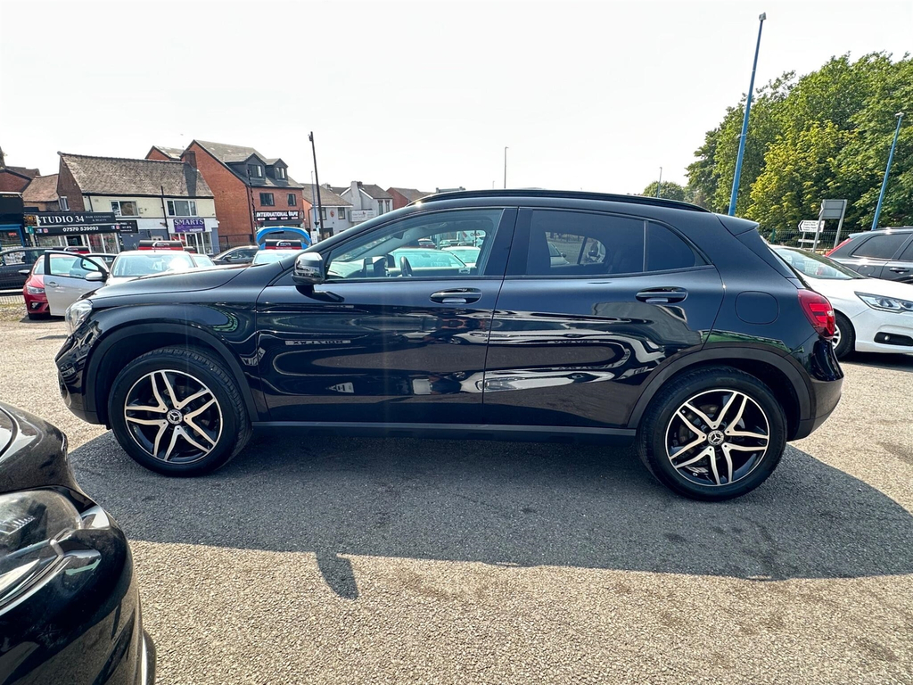 Mercedes-Benz GLA Class 1.6 Urban Edition 7G-dct Euro 6 Ss #4