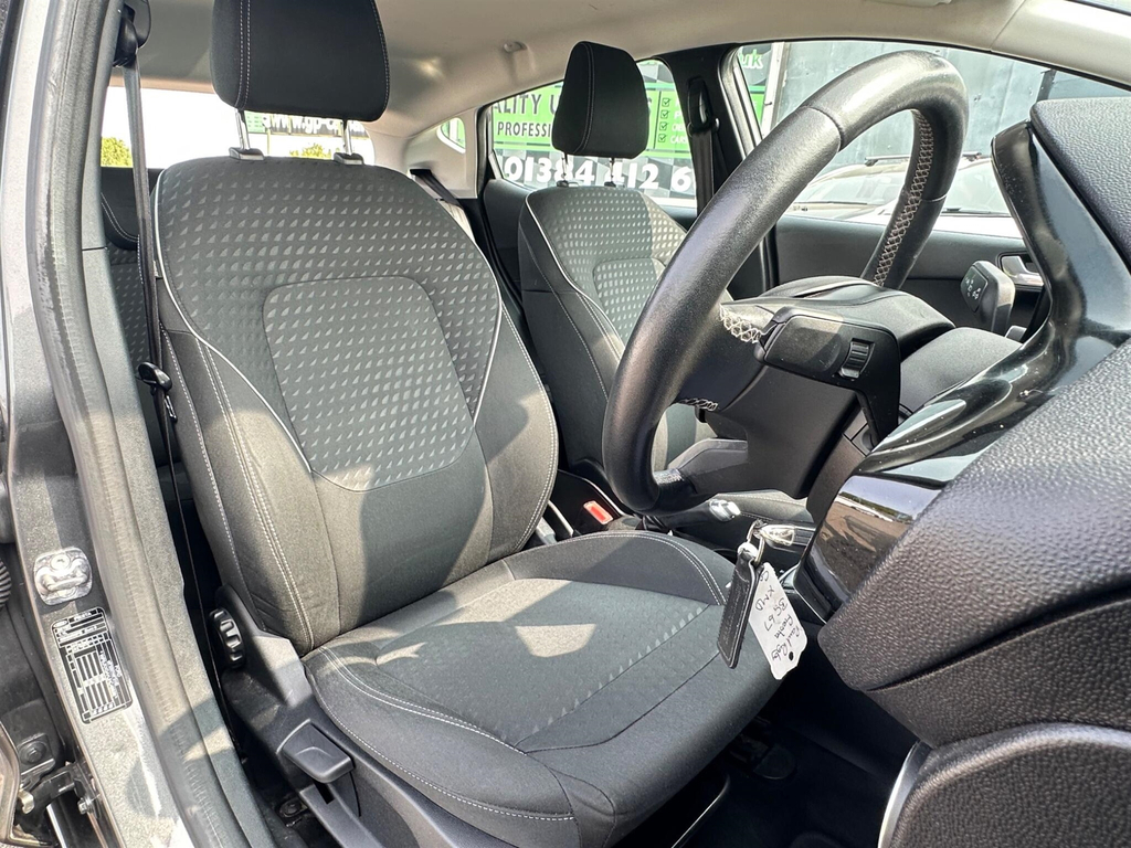 Ford Fiesta 1.1 Zetec Navigation  #18