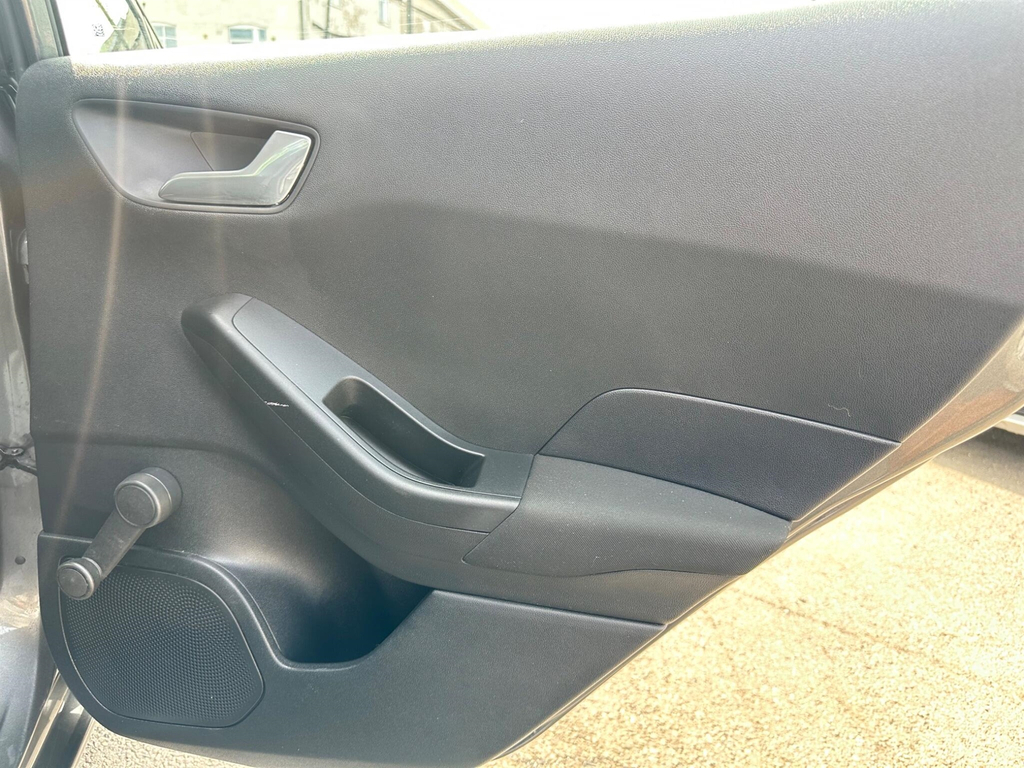 Ford Fiesta 1.1 Zetec Navigation  #45