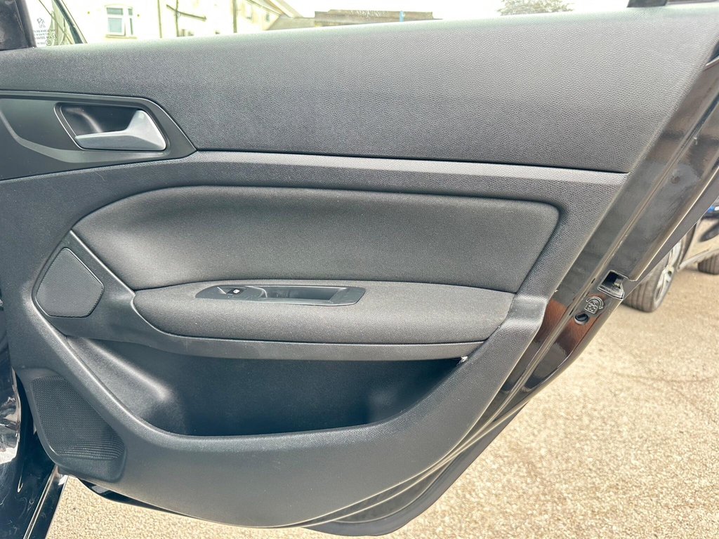 Peugeot 308 Hatchback Blue #39