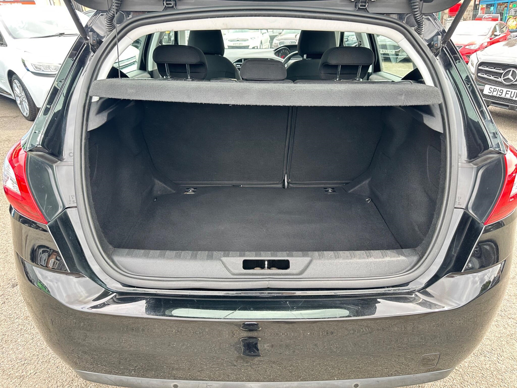 Peugeot 308 Hatchback Blue #9