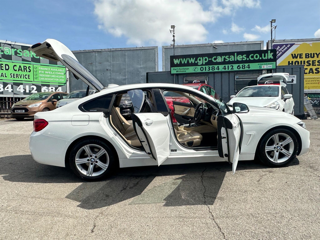 BMW 4 Series M Sport White #43