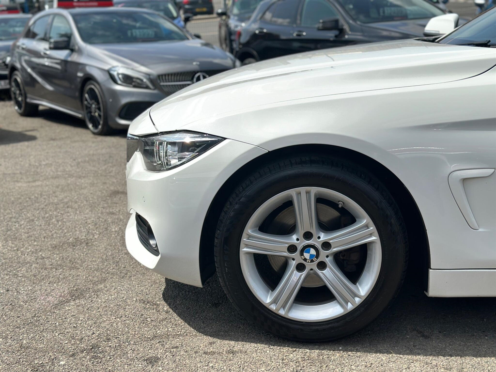 BMW 4 Series M Sport White #41